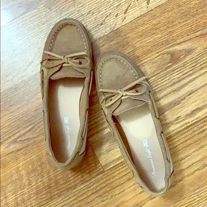 American Eagle loafers